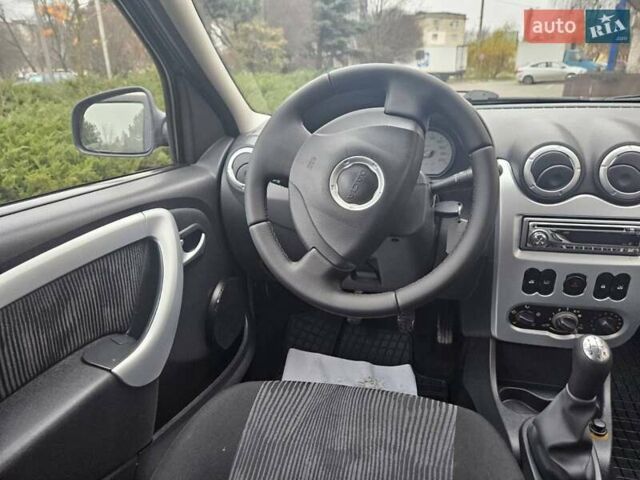 Синій Дачія Logan, об'ємом двигуна 1.6 л та пробігом 192 тис. км за 5750 $, фото 36 на Automoto.ua