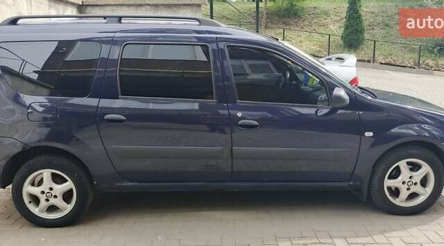 Дачия Логан 2010 в Хмельницком на Automoto.ua Синий Дачия Логан, объемом двигателя 1.46 л и пробегом 271 тыс. км за 4600 $, фото 2 на Automoto.ua