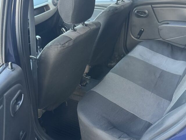 Синий Дачия Логан, объемом двигателя 1.4 л и пробегом 152 тыс. км за 1700 $, фото 5 на Automoto.ua