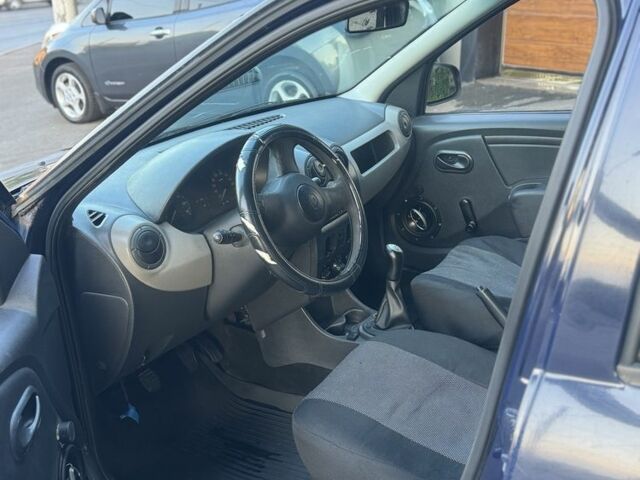 Синий Дачия Логан, объемом двигателя 1.4 л и пробегом 152 тыс. км за 1700 $, фото 4 на Automoto.ua