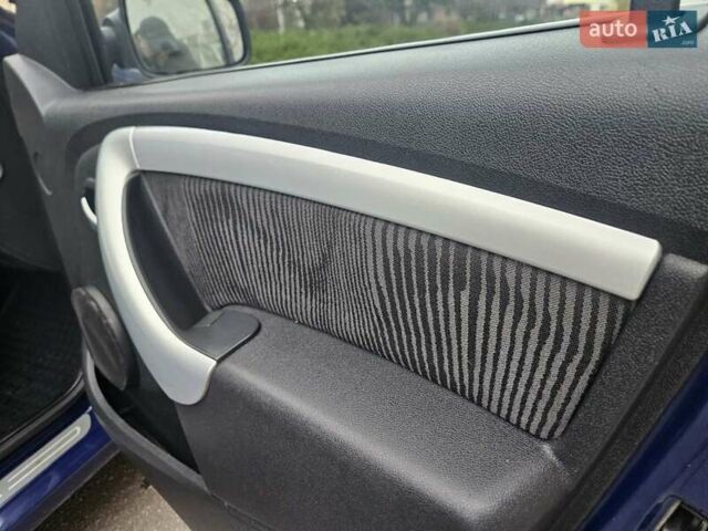 Синій Дачія Logan, об'ємом двигуна 1.6 л та пробігом 192 тис. км за 5750 $, фото 37 на Automoto.ua