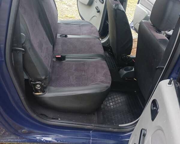 Синій Дачія Logan, об'ємом двигуна 1.6 л та пробігом 197 тис. км за 5200 $, фото 10 на Automoto.ua