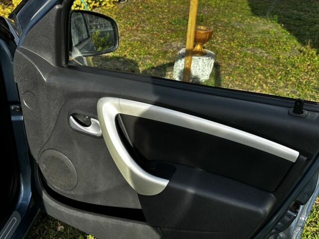 Синій Дачія Logan, об'ємом двигуна 1.5 л та пробігом 185 тис. км за 6800 $, фото 7 на Automoto.ua