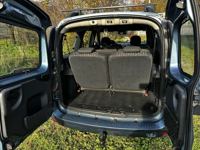 Синій Дачія Logan, об'ємом двигуна 1.5 л та пробігом 185 тис. км за 6800 $, фото 12 на Automoto.ua