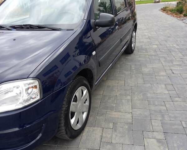 Синій Дачія Logan, об'ємом двигуна 1.6 л та пробігом 225 тис. км за 5700 $, фото 1 на Automoto.ua