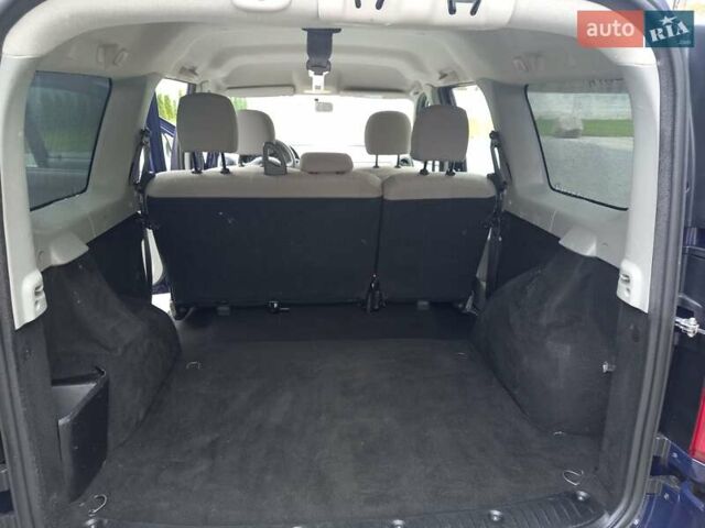 Дачия Логан 2011 в Луцке на Automoto.ua Синий Дачия Логан, объемом двигателя 1.6 л и пробегом 225 тыс. км за 5800 $, фото 19 на Automoto.ua