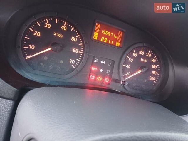 Синій Дачія Logan, об'ємом двигуна 1.6 л та пробігом 197 тис. км за 5200 $, фото 19 на Automoto.ua
