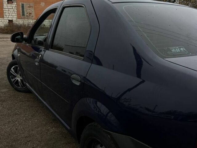 Синий Дачия Логан, объемом двигателя 1.1 л и пробегом 190 тыс. км за 4300 $, фото 1 на Automoto.ua