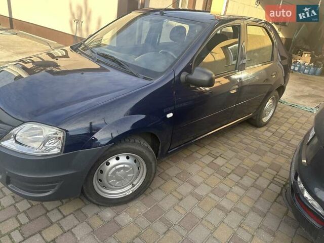 Синий Дачия Логан, объемом двигателя 1.15 л и пробегом 212 тыс. км за 4800 $, фото 3 на Automoto.ua