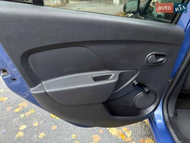 Синій Дачія Logan, об'ємом двигуна 1.2 л та пробігом 210 тис. км за 4990 $, фото 14 на Automoto.ua