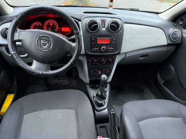 Синій Дачія Logan, об'ємом двигуна 1.2 л та пробігом 210 тис. км за 4990 $, фото 16 на Automoto.ua