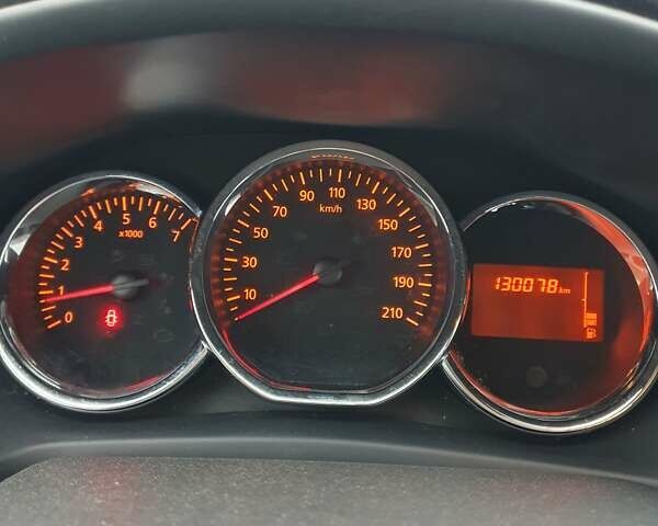 Синий Дачия Логан, объемом двигателя 1.2 л и пробегом 130 тыс. км за 6950 $, фото 38 на Automoto.ua