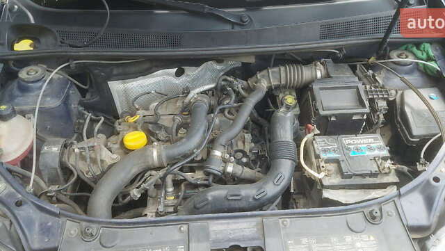 Дачія Logan 2014 у Умани на Automoto.ua Синій Дачія Logan, об'ємом двигуна 0.9 л та пробігом 235 тис. км за 5600 $, фото 7 на Automoto.ua