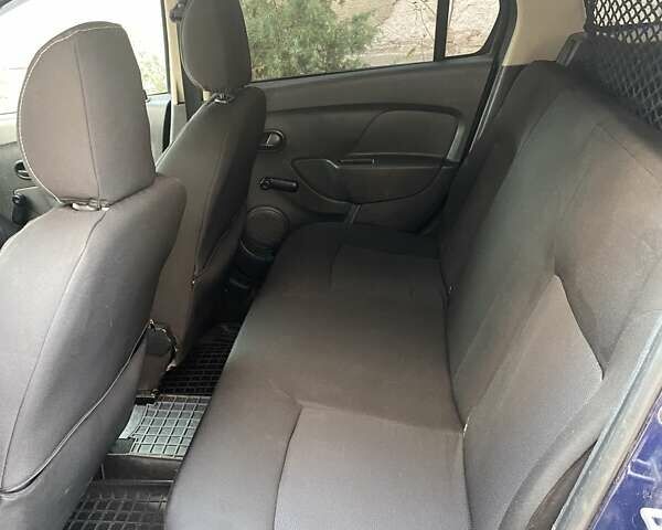 Синій Дачія Logan, об'ємом двигуна 1.15 л та пробігом 139 тис. км за 6500 $, фото 10 на Automoto.ua