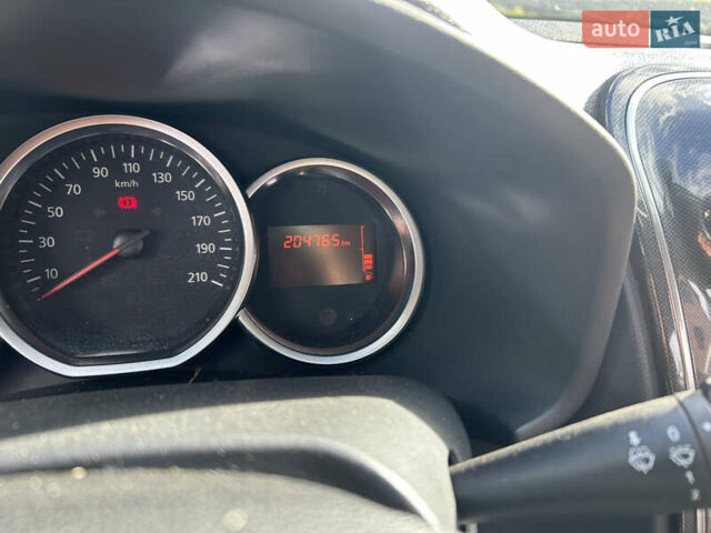 Синий Дачия Логан, объемом двигателя 1.46 л и пробегом 200 тыс. км за 8500 $, фото 5 на Automoto.ua