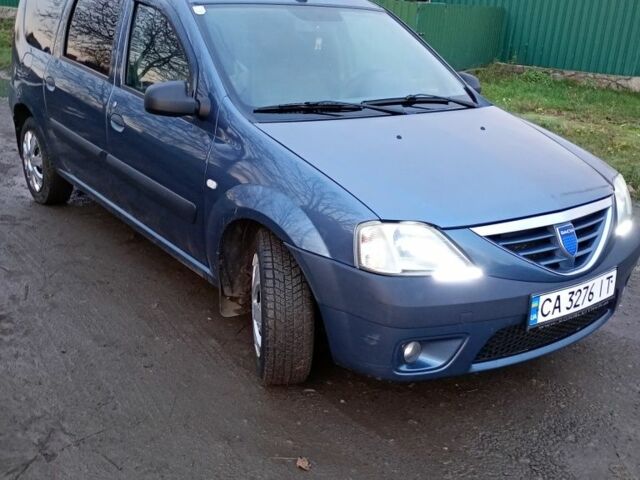 Синий Дачия Логан, объемом двигателя 1.4 л и пробегом 249 тыс. км за 3700 $, фото 7 на Automoto.ua