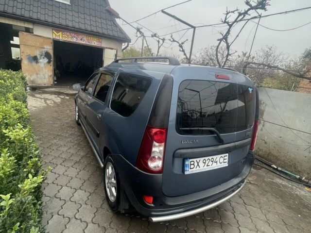 Синій Дачія Logan, об'ємом двигуна 1.6 л та пробігом 275 тис. км за 5350 $, фото 3 на Automoto.ua