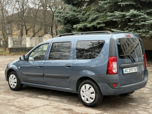 Синий Дачия Логан, объемом двигателя 1.6 л и пробегом 163 тыс. км за 5500 $, фото 3 на Automoto.ua