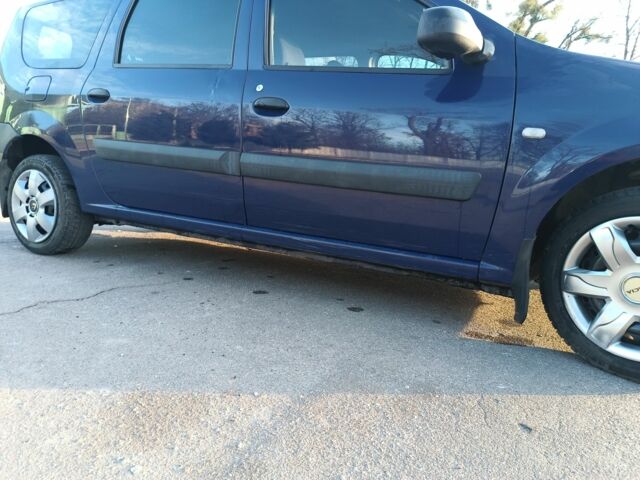 Синий Дачия Логан, объемом двигателя 1.5 л и пробегом 180 тыс. км за 4000 $, фото 15 на Automoto.ua