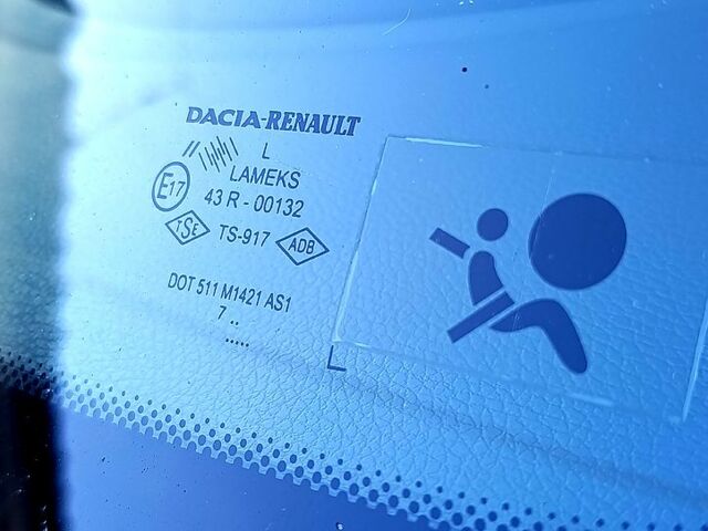 Синий Дачия Логан, объемом двигателя 1.6 л и пробегом 200 тыс. км за 4700 $, фото 12 на Automoto.ua