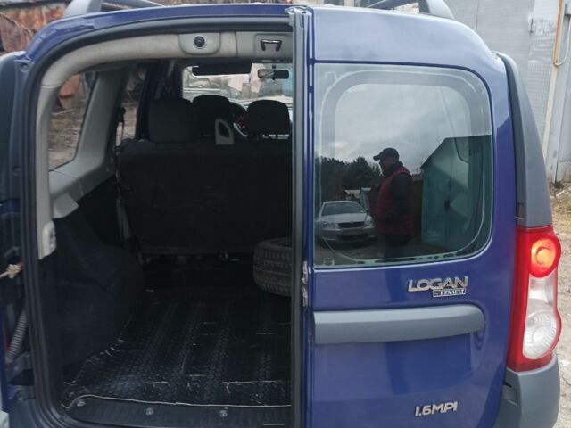 Синий Дачия Логан, объемом двигателя 1.6 л и пробегом 262 тыс. км за 4500 $, фото 2 на Automoto.ua