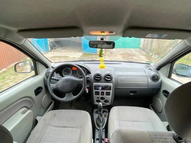 Синий Дачия Логан, объемом двигателя 1.6 л и пробегом 235 тыс. км за 5000 $, фото 4 на Automoto.ua