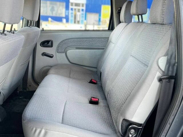 Синий Дачия Логан, объемом двигателя 0 л и пробегом 194 тыс. км за 5000 $, фото 6 на Automoto.ua