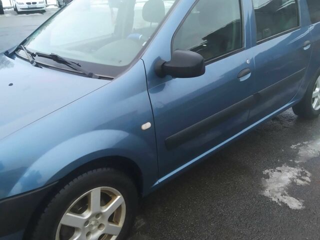 Синій Дачія Logan, об'ємом двигуна 1.6 л та пробігом 312 тис. км за 5850 $, фото 8 на Automoto.ua