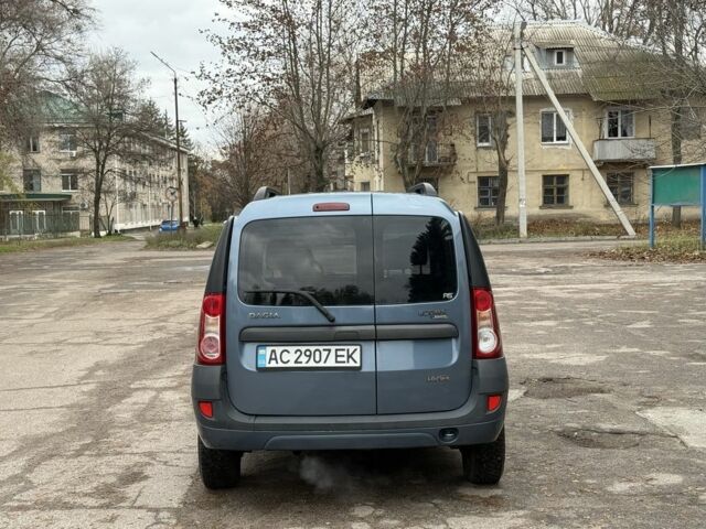 Синий Дачия Логан, объемом двигателя 1.6 л и пробегом 163 тыс. км за 5500 $, фото 4 на Automoto.ua