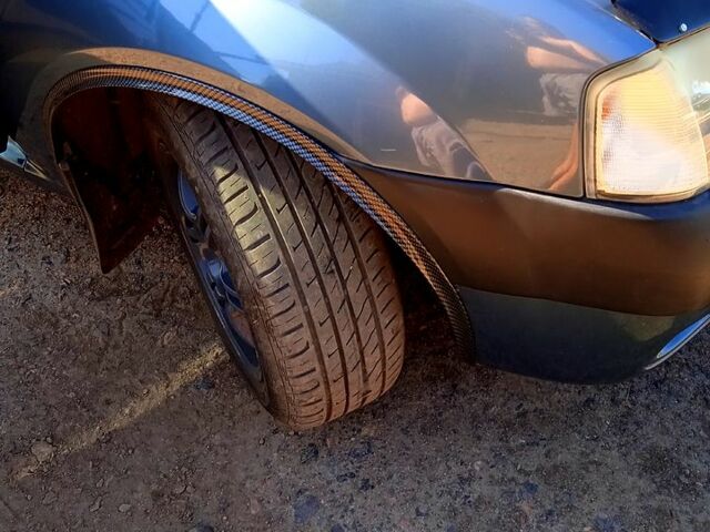 Синій Дачія Logan, об'ємом двигуна 1.6 л та пробігом 238 тис. км за 5200 $, фото 2 на Automoto.ua