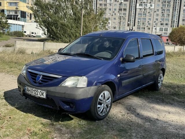Синий Дачия Логан, объемом двигателя 1.4 л и пробегом 340 тыс. км за 3014 $, фото 1 на Automoto.ua