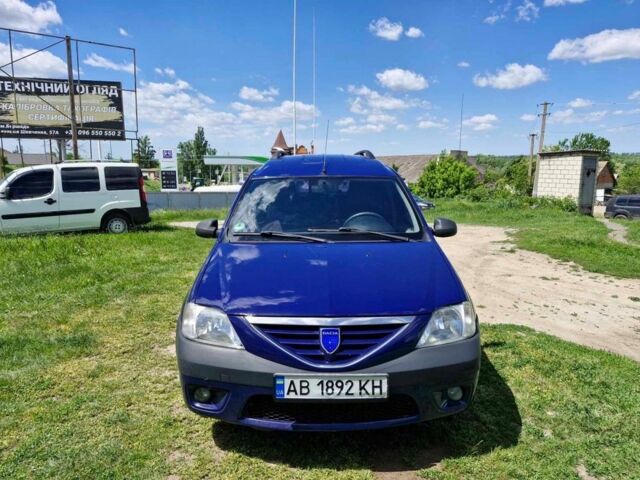 Синий Дачия Логан, объемом двигателя 1.6 л и пробегом 300 тыс. км за 4100 $, фото 5 на Automoto.ua