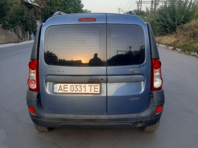 Синій Дачія Logan, об'ємом двигуна 1.6 л та пробігом 240 тис. км за 3500 $, фото 2 на Automoto.ua