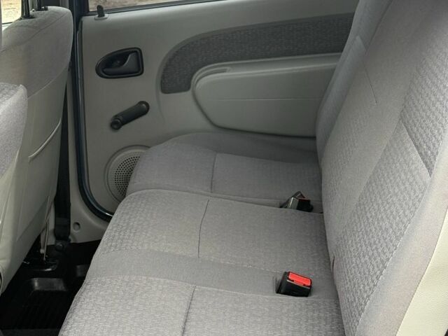 Синий Дачия Логан, объемом двигателя 1.6 л и пробегом 163 тыс. км за 5500 $, фото 11 на Automoto.ua