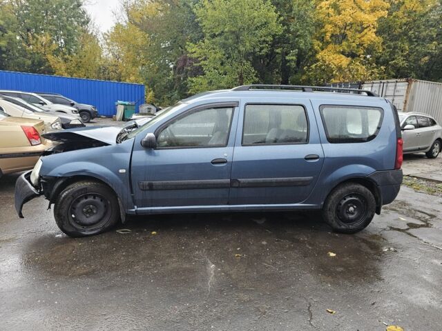 Синий Дачия Логан, объемом двигателя 1.6 л и пробегом 200 тыс. км за 1450 $, фото 8 на Automoto.ua