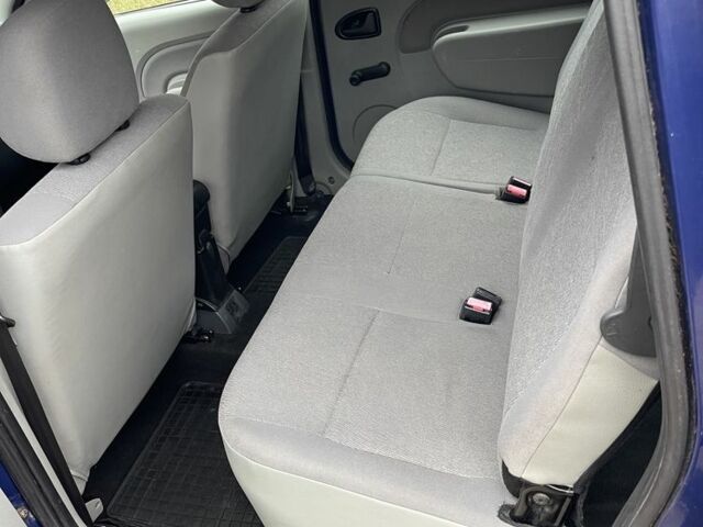 Синий Дачия Логан, объемом двигателя 1.6 л и пробегом 185 тыс. км за 4850 $, фото 17 на Automoto.ua