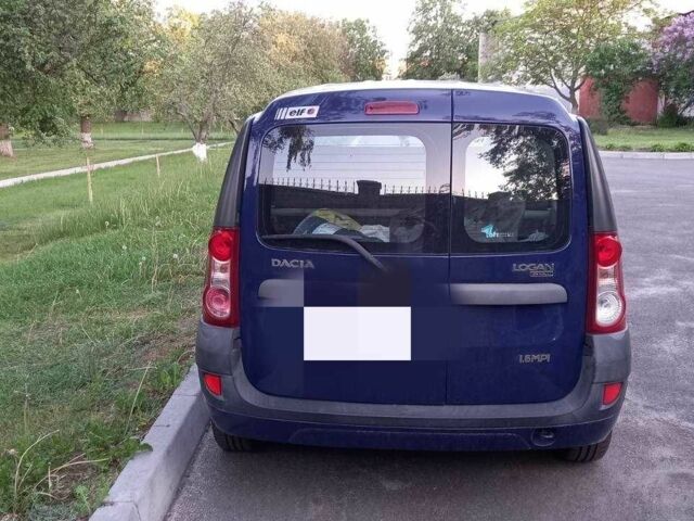 Синий Дачия Логан, объемом двигателя 1.6 л и пробегом 165 тыс. км за 5000 $, фото 2 на Automoto.ua