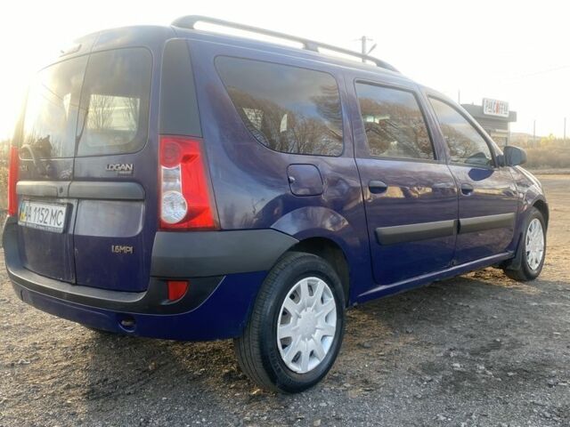 Синий Дачия Логан, объемом двигателя 1.6 л и пробегом 314 тыс. км за 3199 $, фото 4 на Automoto.ua