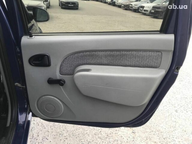 Синій Дачія Logan, об'ємом двигуна 1.6 л та пробігом 275 тис. км за 4290 $, фото 18 на Automoto.ua