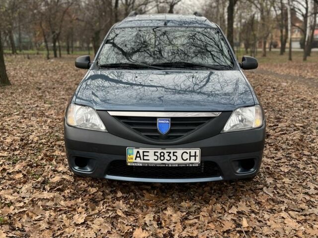 Синий Дачия Логан, объемом двигателя 1.6 л и пробегом 194 тыс. км за 4900 $, фото 1 на Automoto.ua