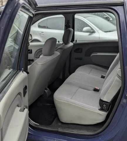 Синий Дачия Логан, объемом двигателя 1.4 л и пробегом 199 тыс. км за 3380 $, фото 2 на Automoto.ua