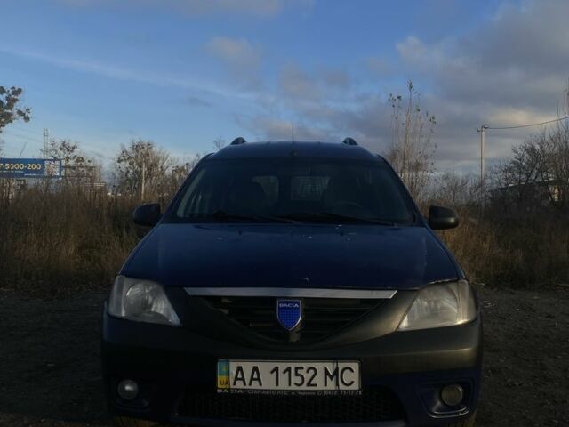 Синий Дачия Логан, объемом двигателя 1.6 л и пробегом 314 тыс. км за 3199 $, фото 3 на Automoto.ua
