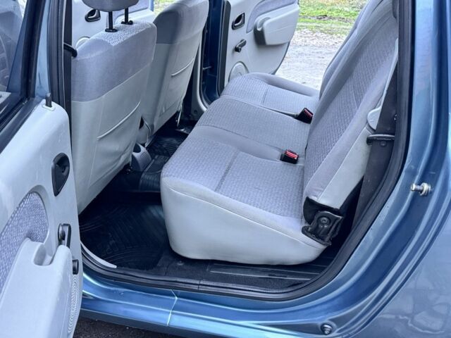 Синий Дачия Логан, объемом двигателя 1.6 л и пробегом 144 тыс. км за 6100 $, фото 22 на Automoto.ua