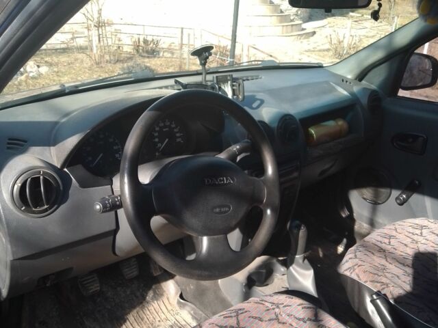 Синий Дачия Логан, объемом двигателя 1.6 л и пробегом 155 тыс. км за 4500 $, фото 6 на Automoto.ua