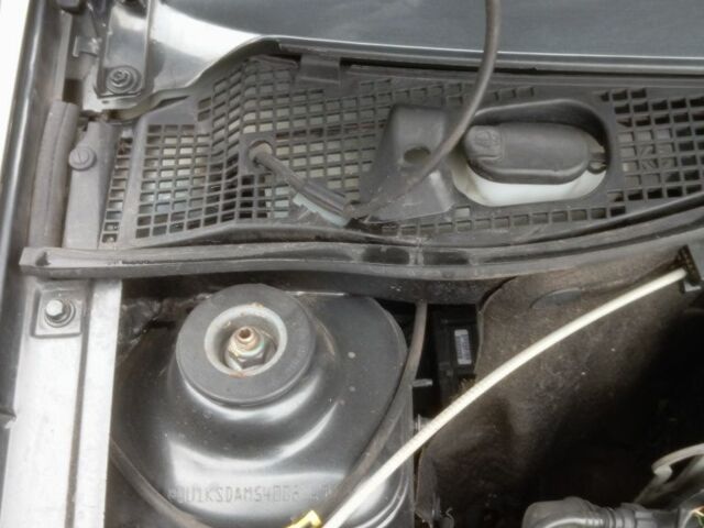 Синий Дачия Логан, объемом двигателя 1.6 л и пробегом 214 тыс. км за 6200 $, фото 4 на Automoto.ua