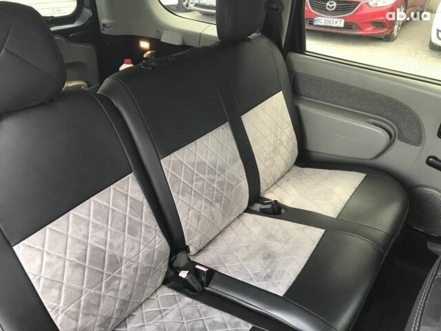 Синій Дачія Logan, об'ємом двигуна 1.6 л та пробігом 275 тис. км за 4290 $, фото 19 на Automoto.ua