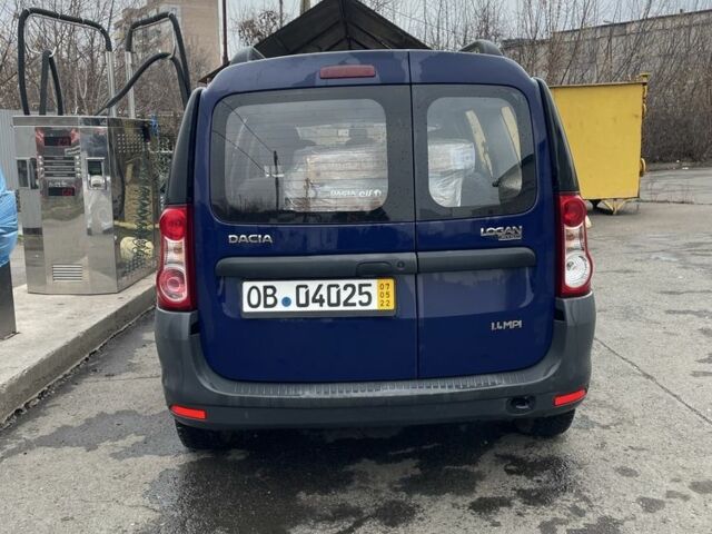 Синій Дачія Logan, об'ємом двигуна 1.4 л та пробігом 106 тис. км за 4700 $, фото 4 на Automoto.ua