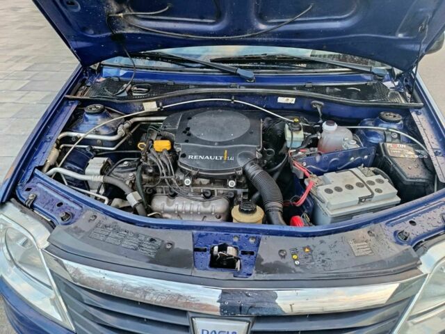 Синій Дачія Logan, об'ємом двигуна 1.4 л та пробігом 199 тис. км за 4800 $, фото 7 на Automoto.ua