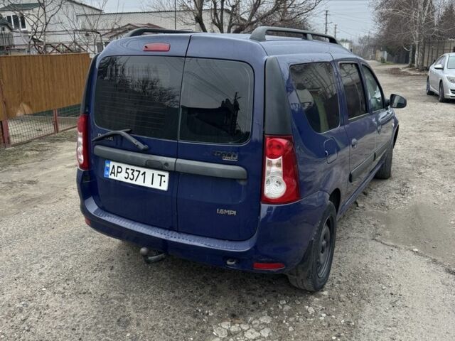 Синий Дачия Логан, объемом двигателя 1.6 л и пробегом 220 тыс. км за 2900 $, фото 3 на Automoto.ua