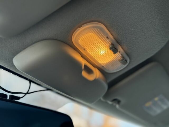 Дачія Logan 2009 у Дніпро (Дніпропетровську) на Automoto.ua Синій Дачія Logan, об'ємом двигуна 1.6 л та пробігом 197 тис. км за 6300 $, фото 22 на Automoto.ua